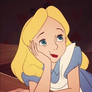 Meet your Posher, Juliette